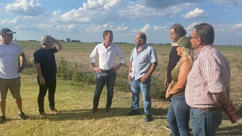 Santilli cuestionó la “inacción” de Kicillof y dijo que en las malas “siempre se borra”