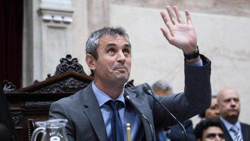 Martín Menem aseguró que se ajustará al 