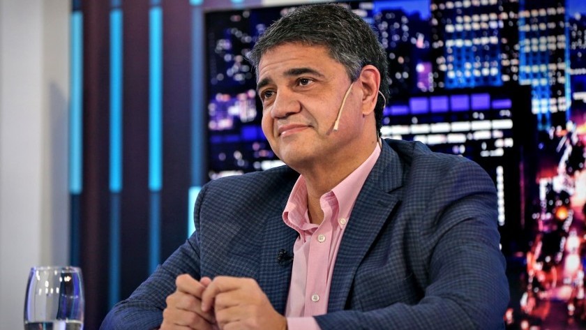 Jorge Macri: “No podemos estar quemando plata en una empresa que da pérdidas”