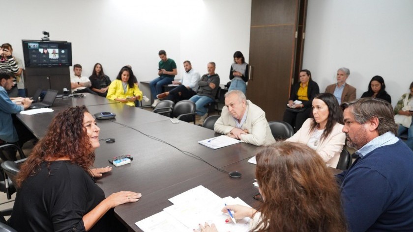 Kicillof le puso fecha a las PASO, a la espera de que se suspendan por ley