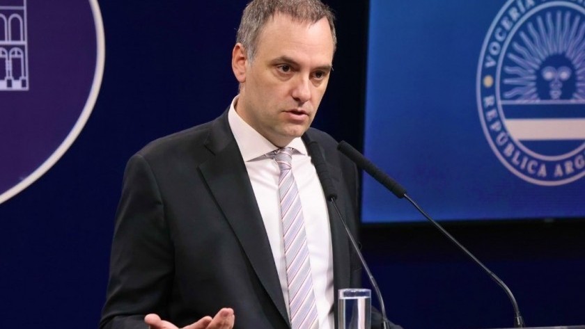 Manuel Adorni será candidato a legislador porteño por La Libertad Avanza