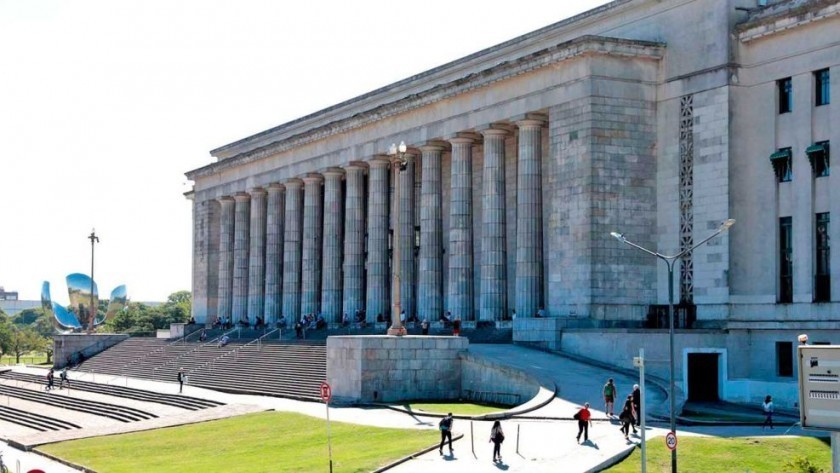 La UBA sufrió una estafa por $1.591 millones: hay 17 detenidos y cuatro imputados