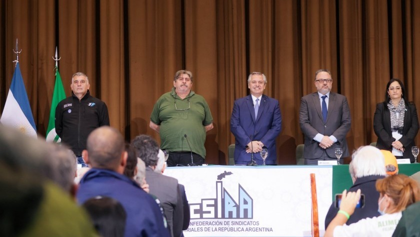 Scioli por Kulfas: Tras el reencuentro con CFK, el Presidente echó al ministro de la Producción